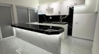 Alquiler Townhouse Lomas del Guijarro.