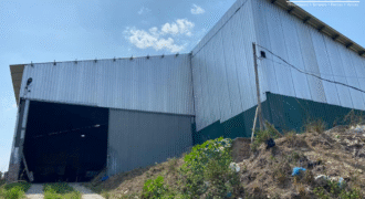 Alquiler de Plantel Salida Olancho. Km. 10, taller mecánico, estructuras metálicas etc.