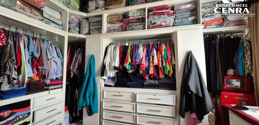 Venta de Preciosa Casa Colonia Altos de Miramontes.