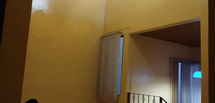 Venta de Casa Residencial Altos de Miraflores Sur.