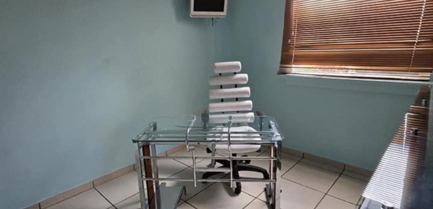 Alquiler Casa Amueblada Res. El Sauce.