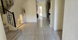 Alquiler Casa Amueblada Res. El Sauce.