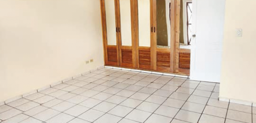 Venta de Casa Res. Centroamérica Este