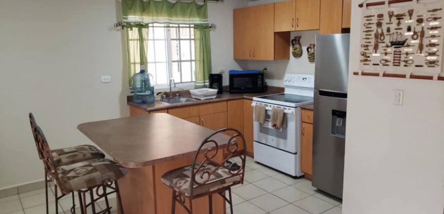 Venta de Linda Villa Palma Real, (Jutiapa, Atlántida, cercanías La Ceiba)