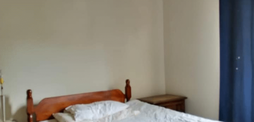 Venta de Amplia Casa Colonia Miramontes.