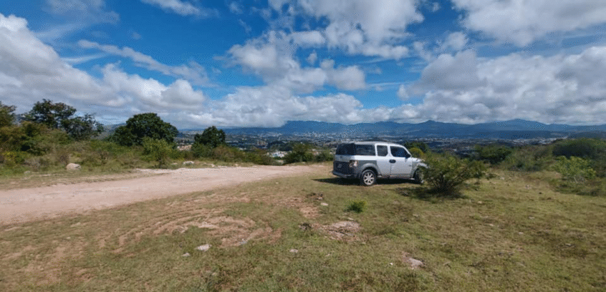 Venta Terrenos Residencial Mirador Los Hidalgos.