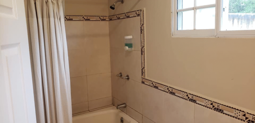 Venta de Linda Villa Palma Real, (Jutiapa, Atlántida, cercanías La Ceiba)