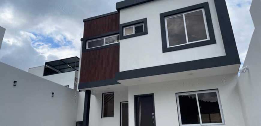 Casa Nueva en Venta Residencial Mirador Los Hidalgos.