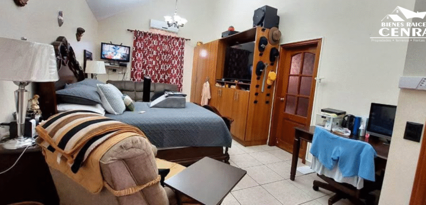 Venta De Casa Amplia En Col. América