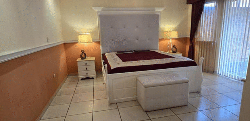 Alquiler Casa Amueblada Res. El Sauce.