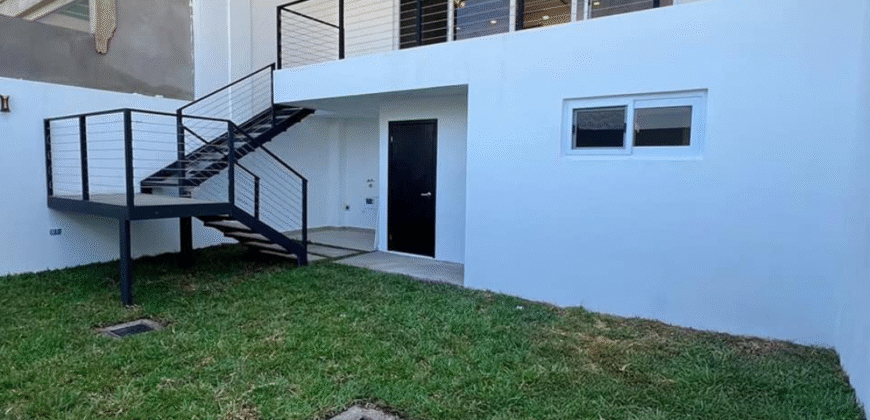 Venta de Casas Nuevas en Residencial Mirador de Las Uvas.