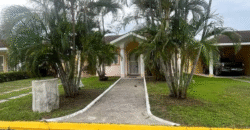 Venta de Linda Villa Palma Real, (Jutiapa, Atlántida, cercanías La Ceiba)