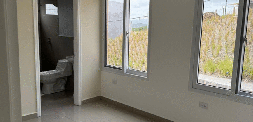 Venta Casa Nueva Residencial Cumbre del Sur.