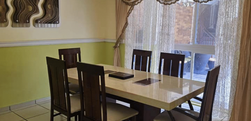 Alquiler Casa Amueblada Res. El Sauce.