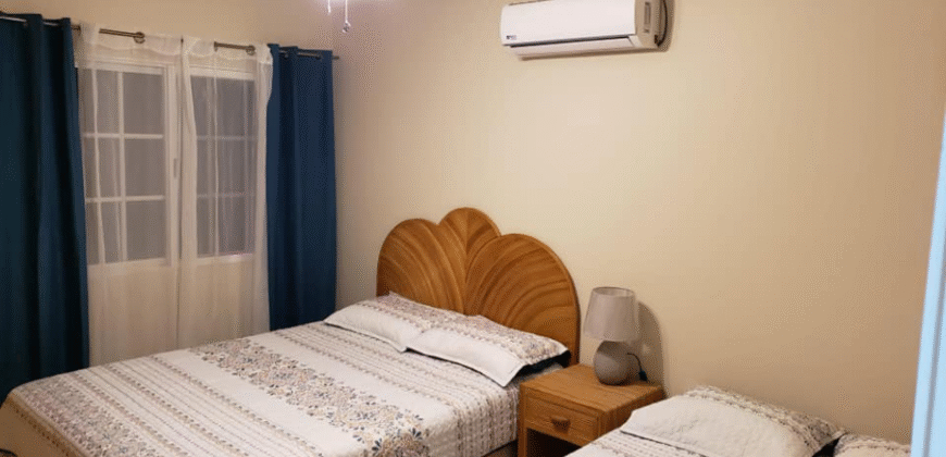 Venta de Linda Villa Palma Real, (Jutiapa, Atlántida, cercanías La Ceiba)