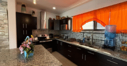 Venta de Preciosa Casa Residencial El Sauce, completamente Amueblada, anillo Periférico Tegus.