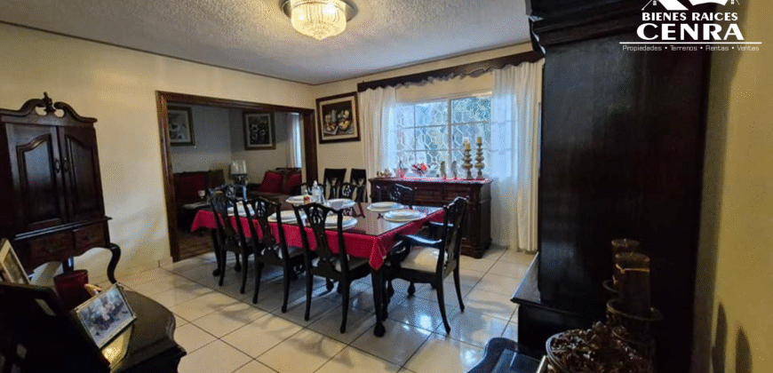 Venta de Preciosa Casa Colonia Altos de Miramontes.