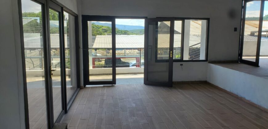 Renta 2 Locales Comerciales Residencial La Cañada