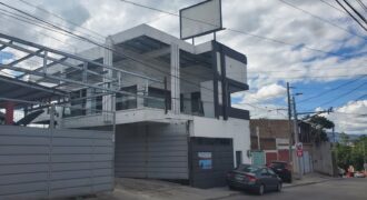 Renta 2 Locales Comerciales Residencial La Cañada