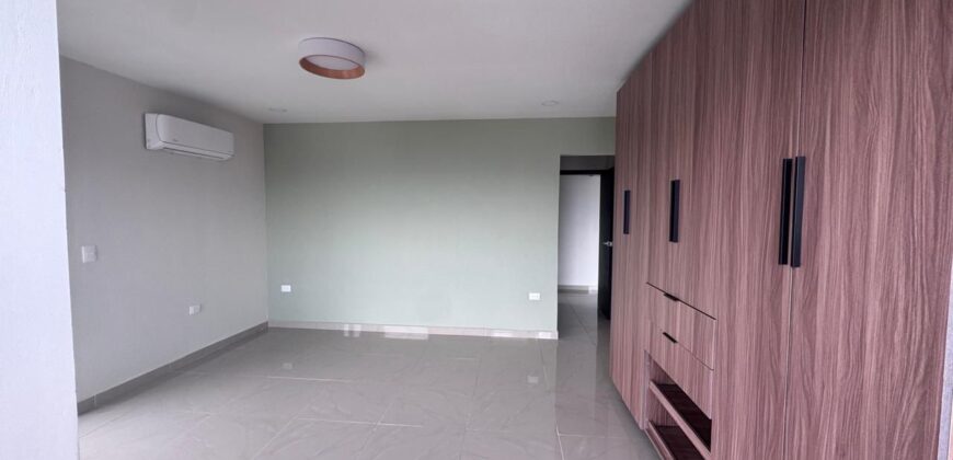Renta Apartamentos Residencial Marichal, subida al Picacho.