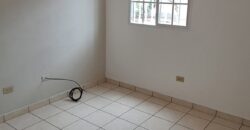 Venta Casa Residencial San Sebastian, salida al sur.