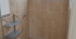 Venta Casa Residencial San Sebastian, salida al sur.