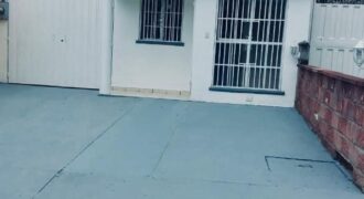 Venta Casa Residencial San Sebastian, salida al sur.