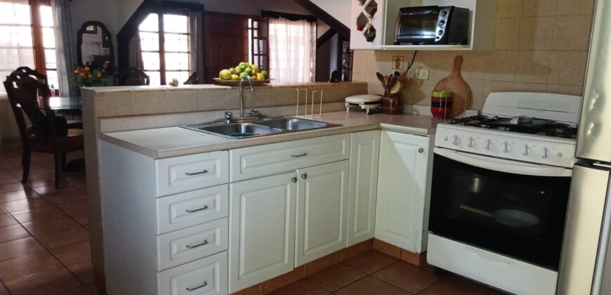 Venta de Casa en el Zamorano.