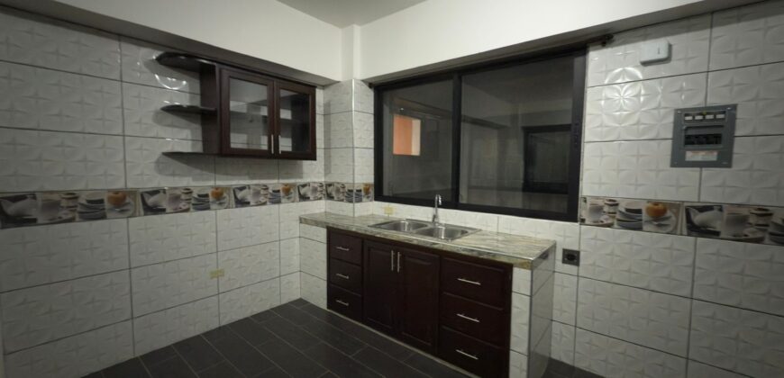 Renta o Venta de Casa Residencial El Manantial, salida al Sur, km.9