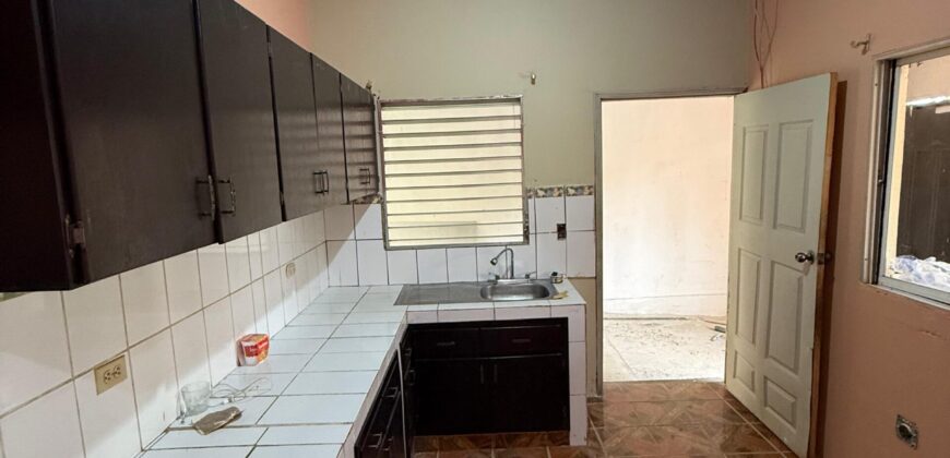 Renta o Venta de Casa Residencial El Manantial, salida al Sur, km.9