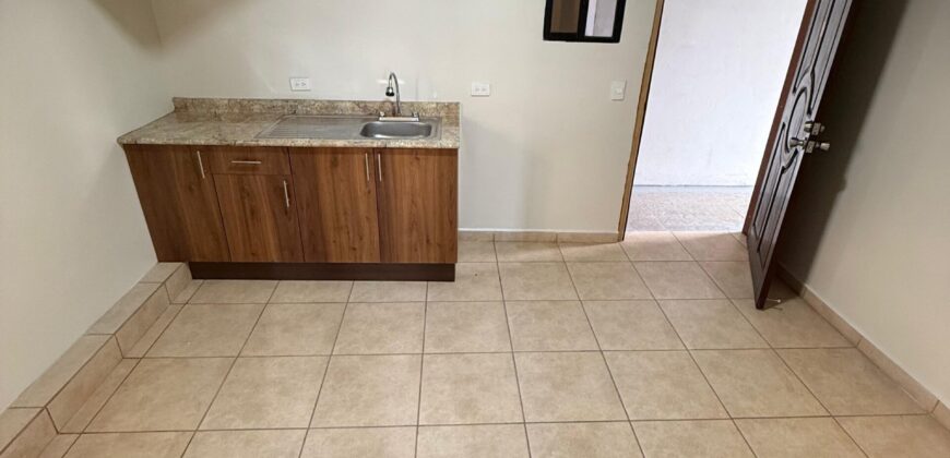 Renta Apartamento Colonia Guaymuras