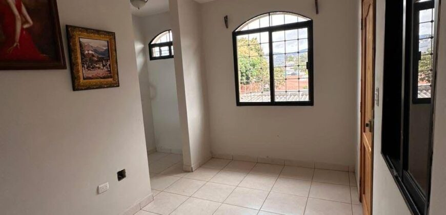Venta de Casa Colonia Las Colinas