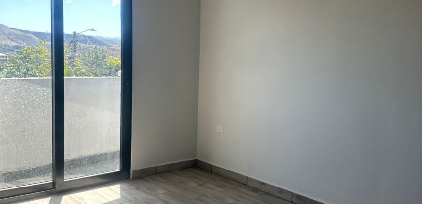 Alquiler o Venta Casa Residencial Cumbre del Sur