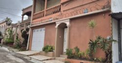 Venta Casa Residencial El Manantial, salida al sur.