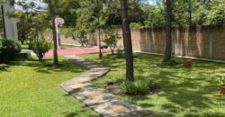 Venta de Bella Propiedad en Zambrano, salida al norte.