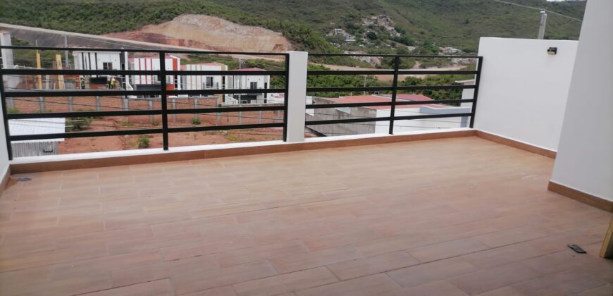 Renta Casa Residencial Venecia. 6ta Etapa, Villa Saint Prieto