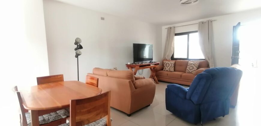 Renta Casa Residencial Venecia. 6ta Etapa, Villa Saint Prieto