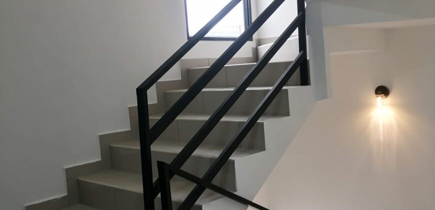 Renta Casa Residencial Venecia. 6ta Etapa, Villa Saint Prieto
