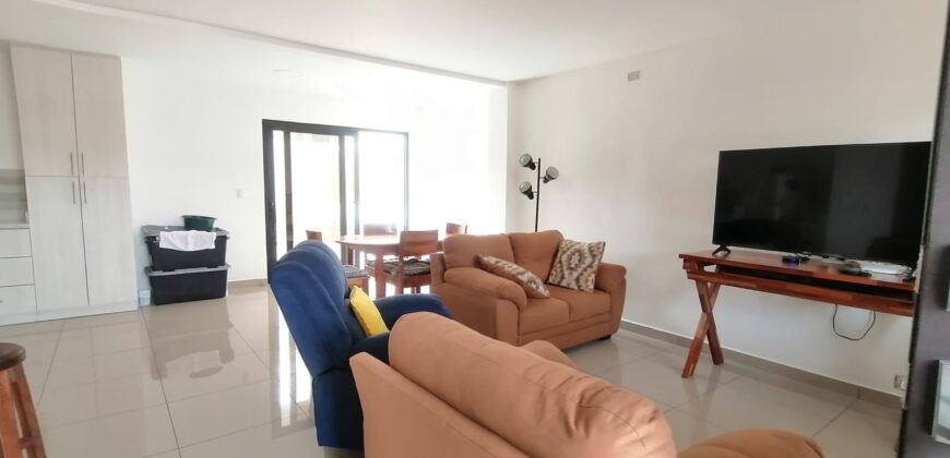 Renta Casa Residencial Venecia. 6ta Etapa, Villa Saint Prieto