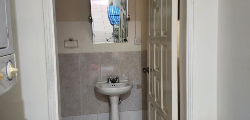 Renta Apartamento Amueblado, Colonia Lomas del Guijarro