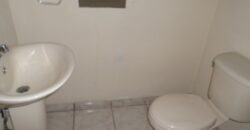 Renta Townhouse Colonia Lomas del Guijarro Sur: incluye línea blanca