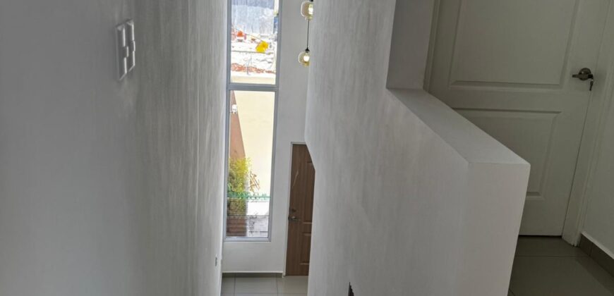Venta de Casa Nueva Residencial Cumbre del Sur
