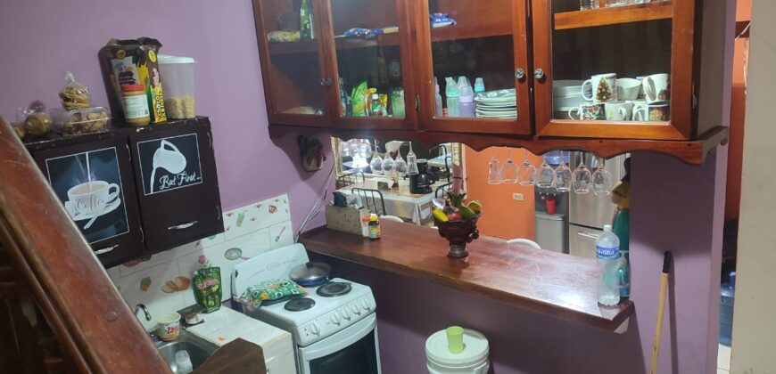 Venta Casa Residencial El Manantial, salida al Sur, km 9