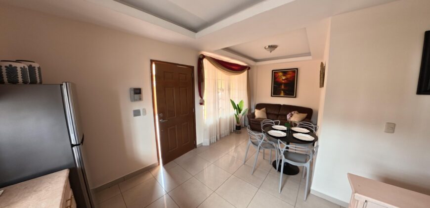 Renta Apartamento Amueblado Colonia Altos de Miramontes.