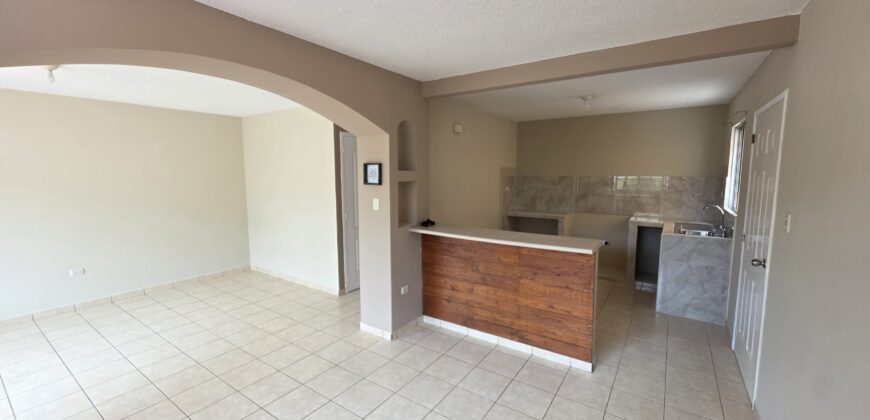 Venta de Casa Residencial Santa Cruz, 1era. Etapa, parte baja