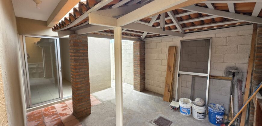 Venta de Casa Residencial Santa Cruz, 1era. Etapa, parte baja
