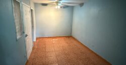 Venta de Casa Residencial El Manantial, salida al Sur, km.9