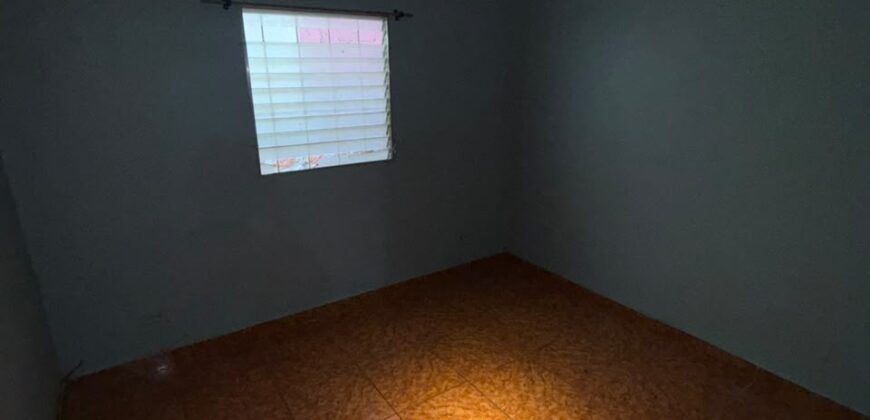 Venta de Casa Residencial El Manantial, salida al Sur, km.9