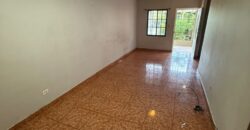 Venta de Casa Residencial El Manantial, salida al Sur, km.9